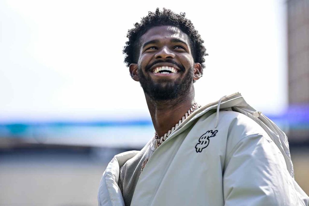 Here’s how much money Shedeur Sanders lost out on by falling to the fifth round of the NFL draft Here’s how much money Shedeur Sanders lost out on by falling to the fifth round of the NFL draft