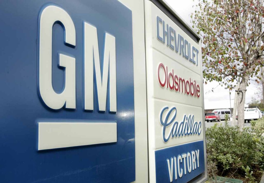 GM slashes profit outlook, sees tariffs costing up to $5 billion