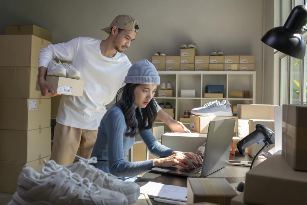 Dealing with payroll tasks