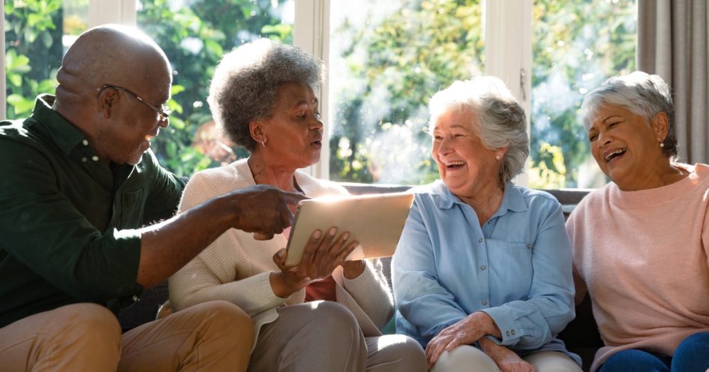 AI Workshops Reveal Senior Tech Adoption Barriers