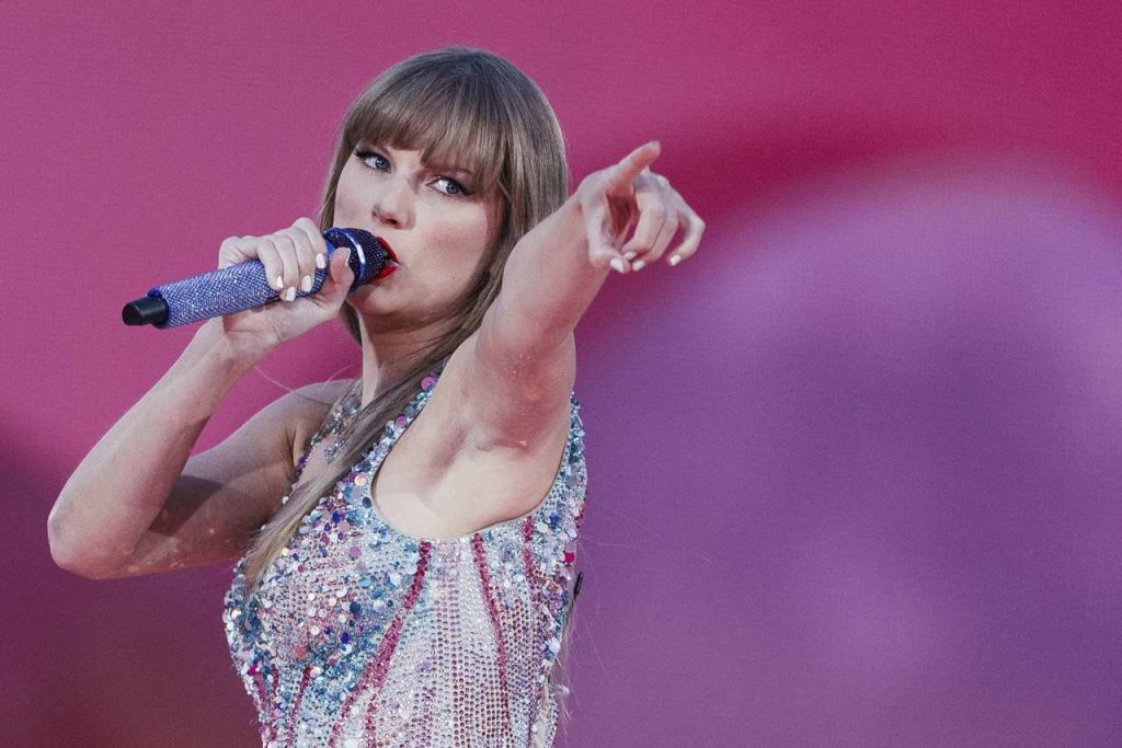 Taylor Swift’s last record made up more than 6% of all album sales in 2024. Will ‘The Life of a Showgirl’ do even better?