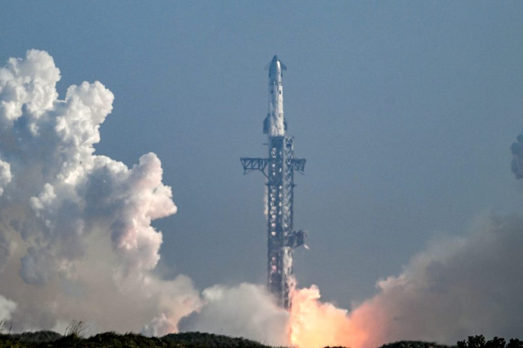 What SpaceX is really worth, according to the professor called the dean of valuation
